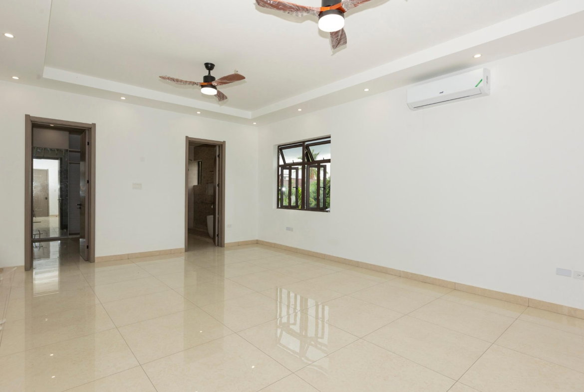 Thirtieth image of 1-5 Salisbury Avenue in Kingston 6, St. Andrew, Jamaica - property is For Rent