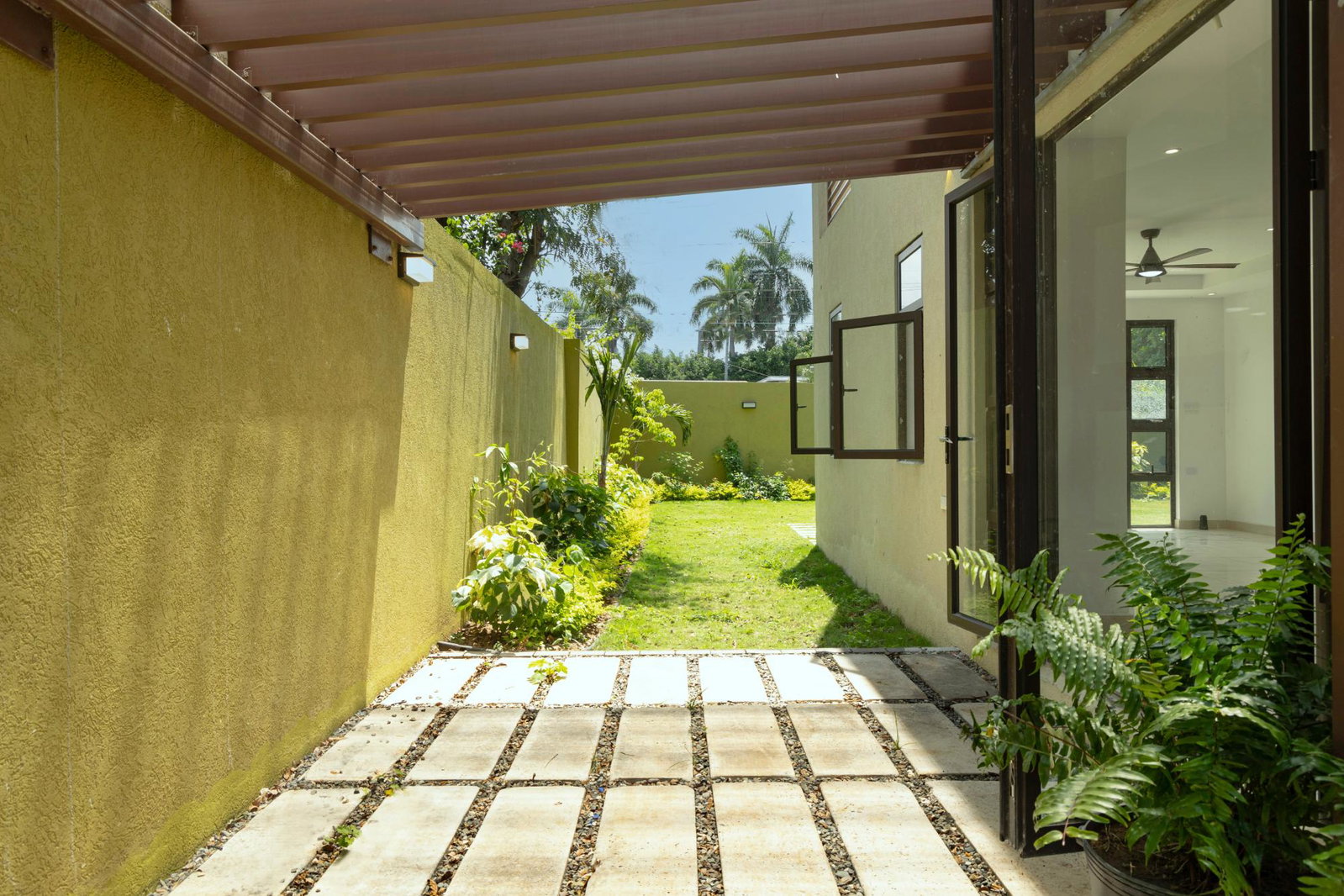 Stunning-4-Bedroom-Villa-for-Rent-in-Kingston-6-Salisbury-Avenue Tenth image of 1-5 Salisbury Avenue in Kingston 6, St. Andrew, Jamaica - property is For Rent