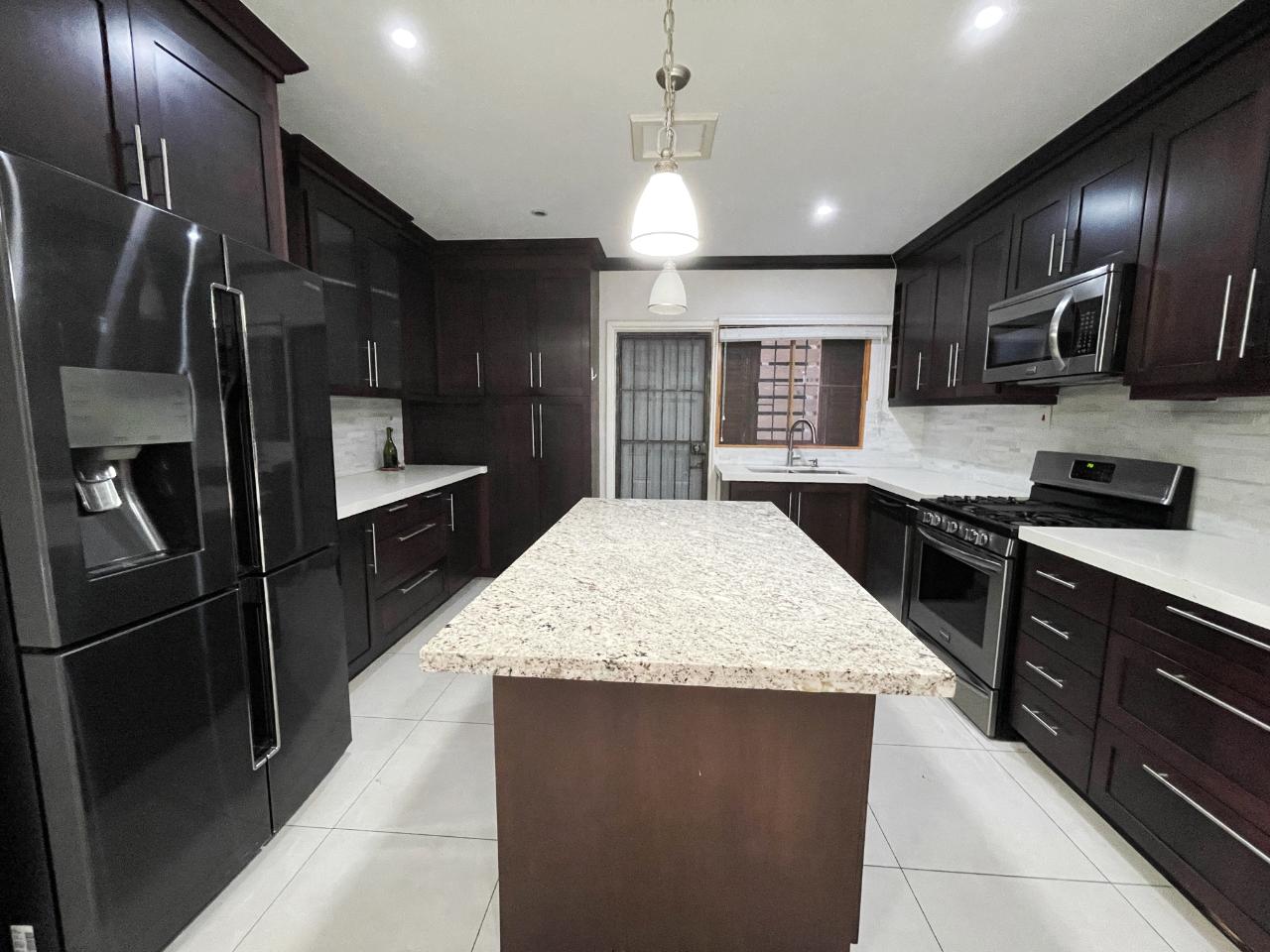 Twelfth image of 1-1 Rosa Place in Kingston 6, St. Andrew, Jamaica - property is For Rent