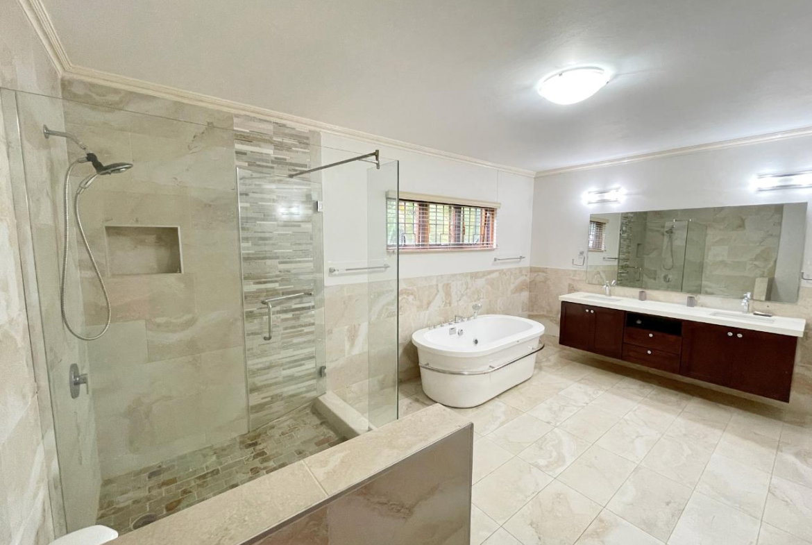 Seventeenth image of 1-1 Rosa Place in Kingston 6, St. Andrew, Jamaica - property is For Rent