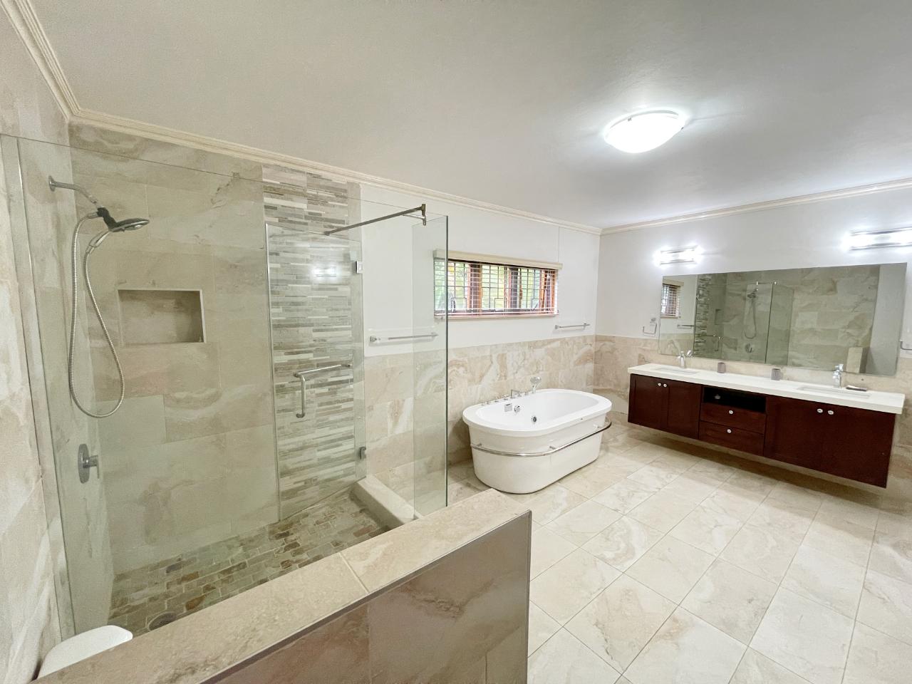 Seventeenth image of 1-1 Rosa Place in Kingston 6, St. Andrew, Jamaica - property is For Rent