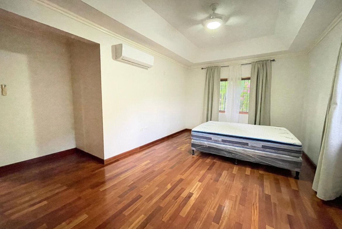 Eighteenth image of 1-1 Rosa Place in Kingston 6, St. Andrew, Jamaica - property is For Rent