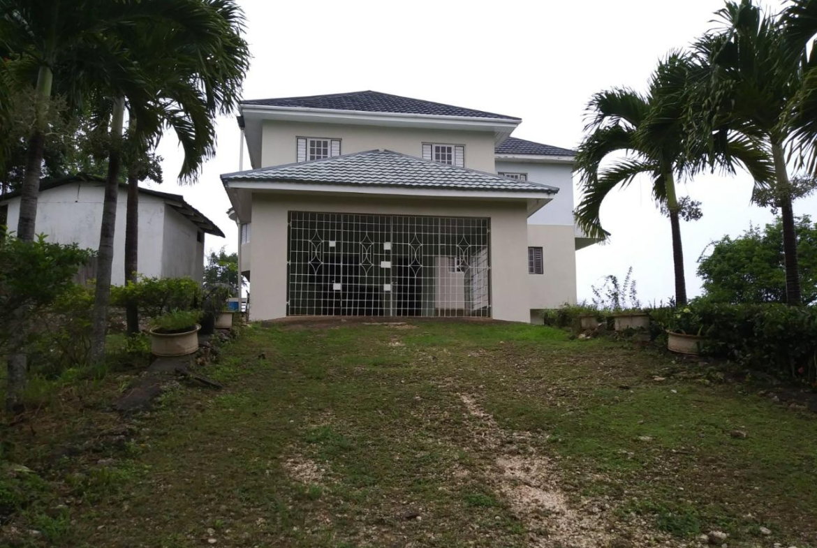 Second image of Cedars Mocho in Mocho, Clarendon, Jamaica - property is For Sale