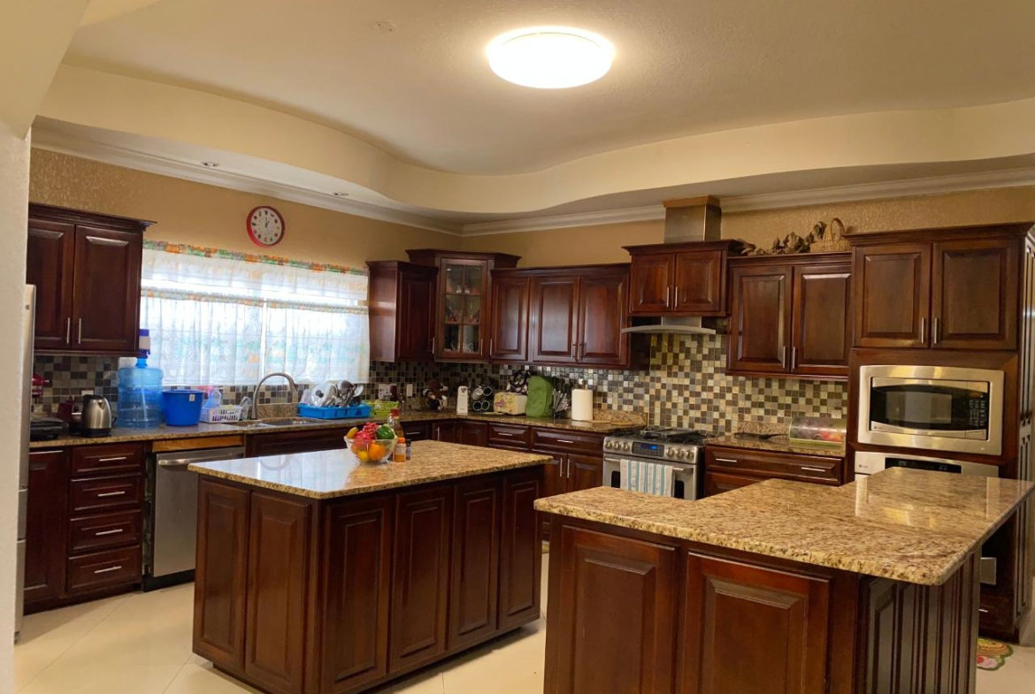 Tenth image of Knockpatrick in Knockpatrick, Manchester, Jamaica - property is For Sale