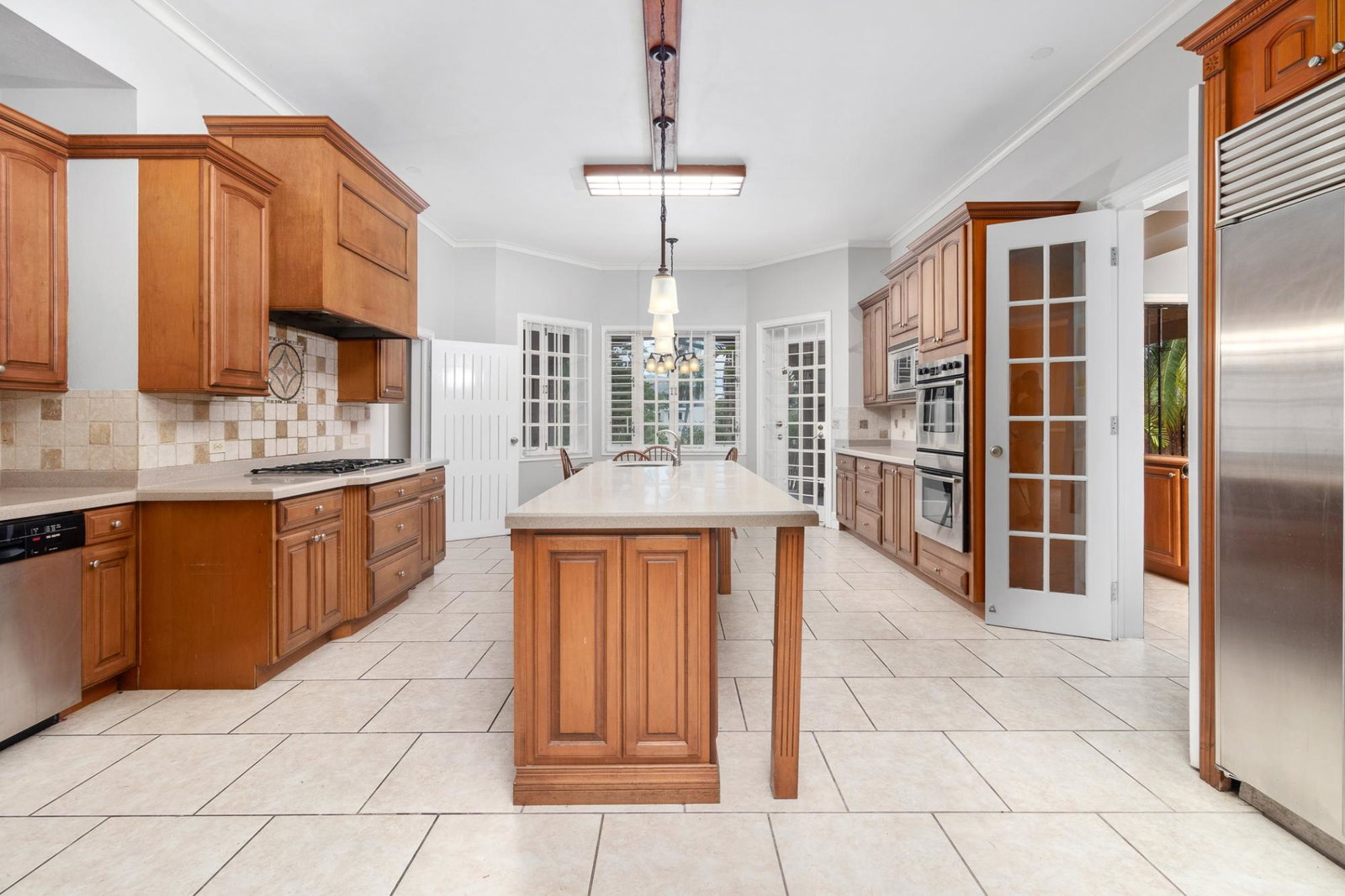 Stunning-5-Bedroom-Executive-Home-for-Rent-in-Kingston-6-Jamaica Seventeenth image of 16 Farrigdon Heights in Kingston 6, St. Andrew, Jamaica - property is For Rent