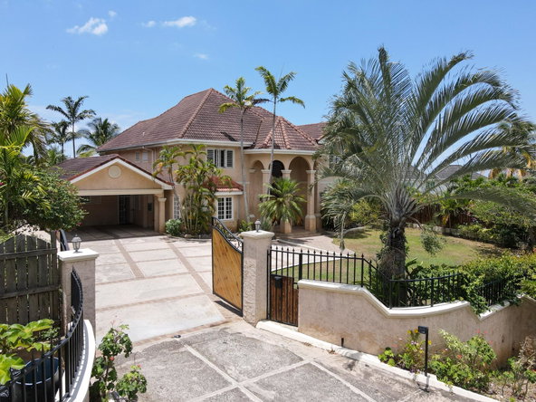 Fourth image of 16 Farrigdon Heights in Kingston 6, St. Andrew, Jamaica - property is For Rent