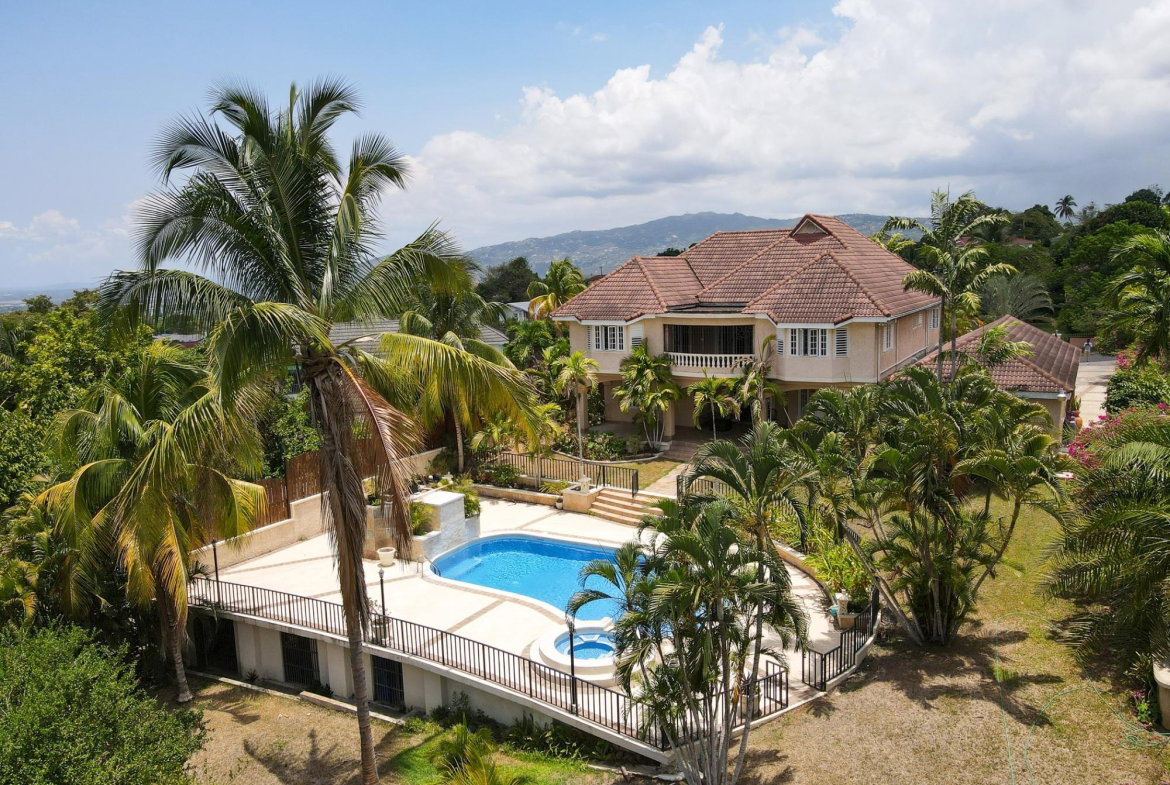 Fifth image of 16 Farrigdon Heights in Kingston 6, St. Andrew, Jamaica - property is For Rent