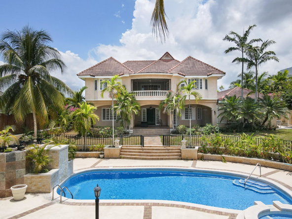 Eighth image of 16 Farrigdon Heights in Kingston 6, St. Andrew, Jamaica - property is For Rent