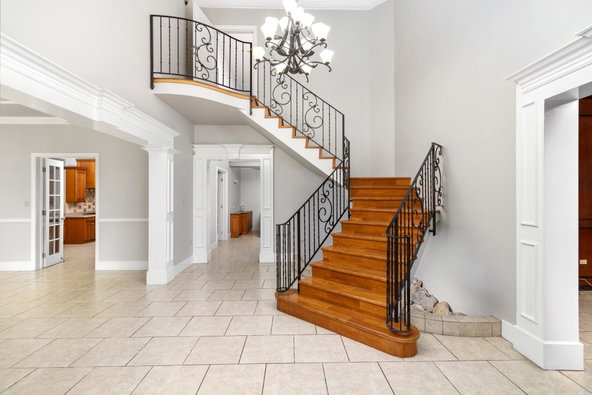 Ninth image of 16 Farrigdon Heights in Kingston 6, St. Andrew, Jamaica - property is For Rent