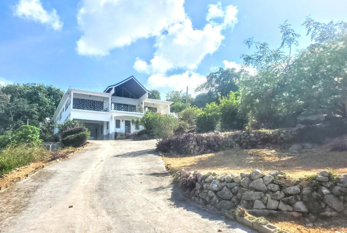 Fourth image of 7b Holland Road in Falmouth, Trelawny, Jamaica - property is For Sale