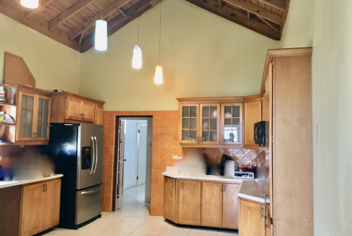 Ninth image of 40 Upper Mount Nelson Boulev in Mandeville, Manchester, Jamaica - property is For Sale