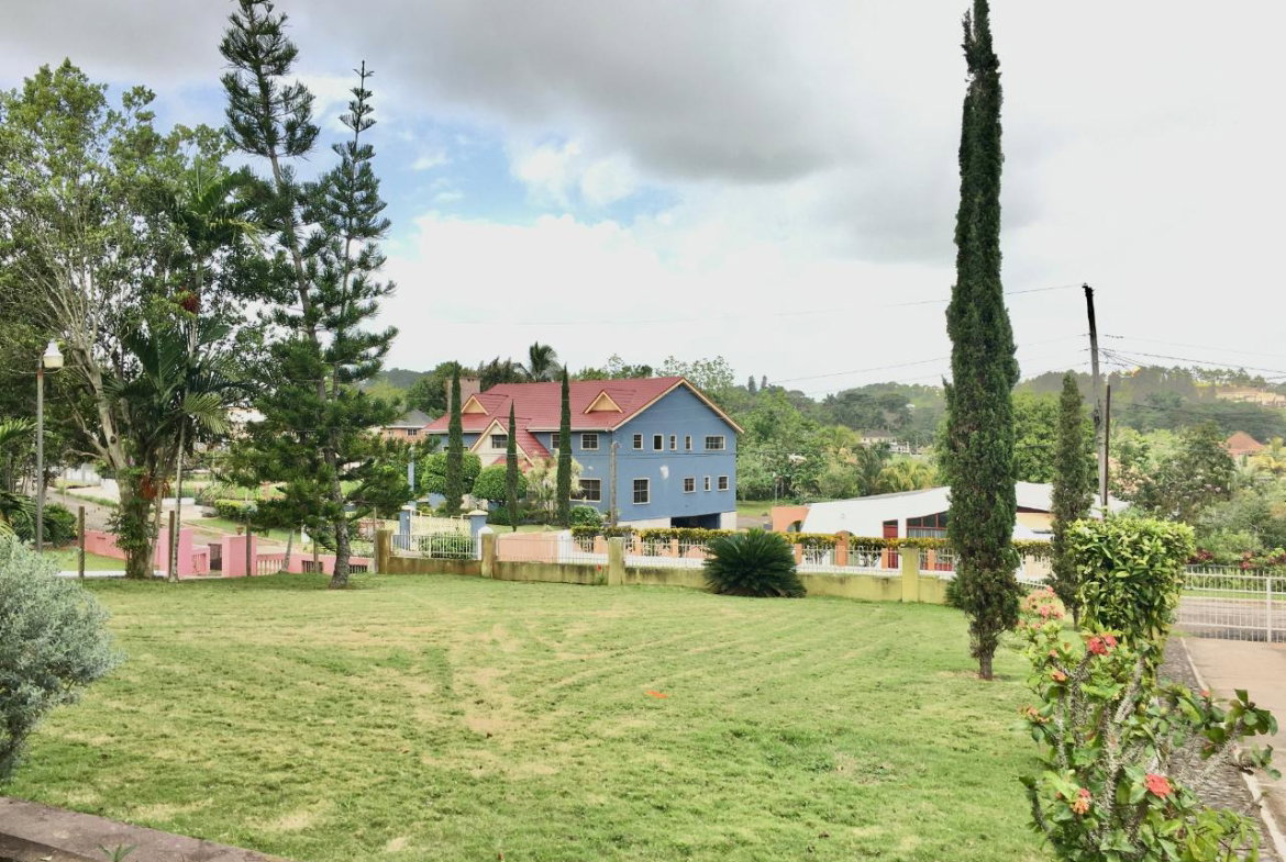 Twentieth image of 40 Upper Mount Nelson Boulev in Mandeville, Manchester, Jamaica - property is For Sale