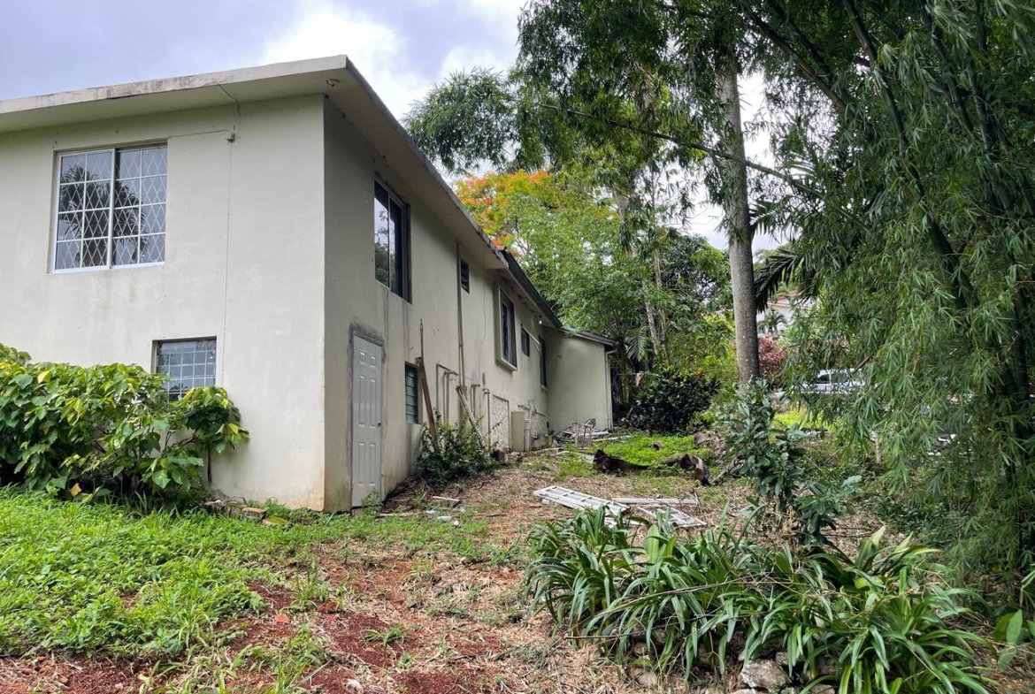 Fourth image of 25 Wesley Road in Mandeville, Manchester, Jamaica - property is For Sale