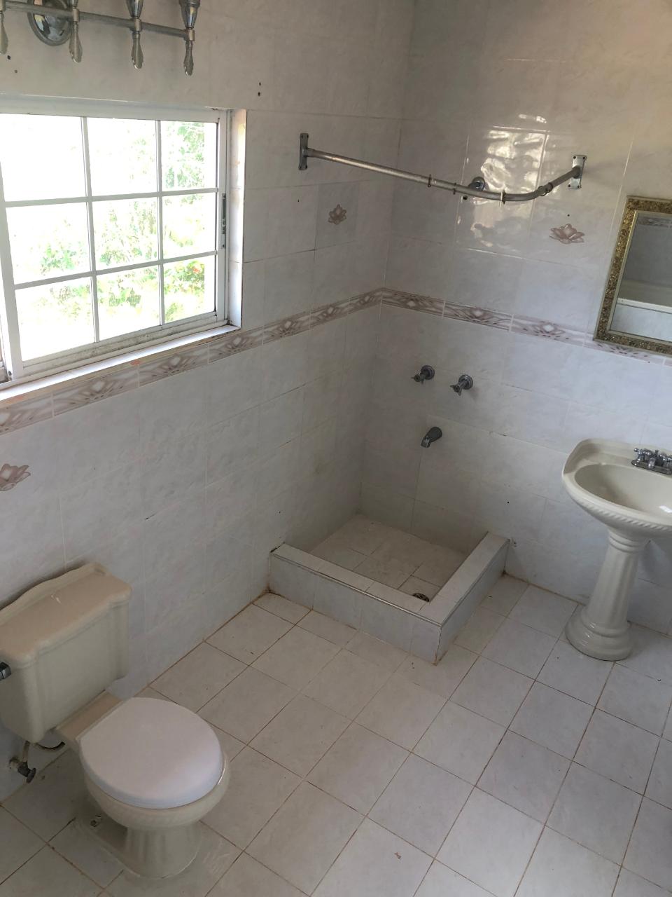 Twenty-Sixth image of Knockpatrick in Knockpatrick, Manchester, Jamaica - property is For Sale