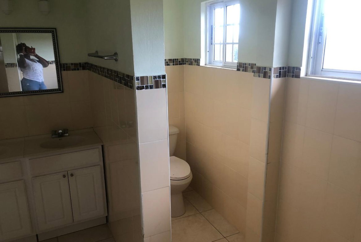 Twenty-Ninth image of Knockpatrick in Knockpatrick, Manchester, Jamaica - property is For Sale