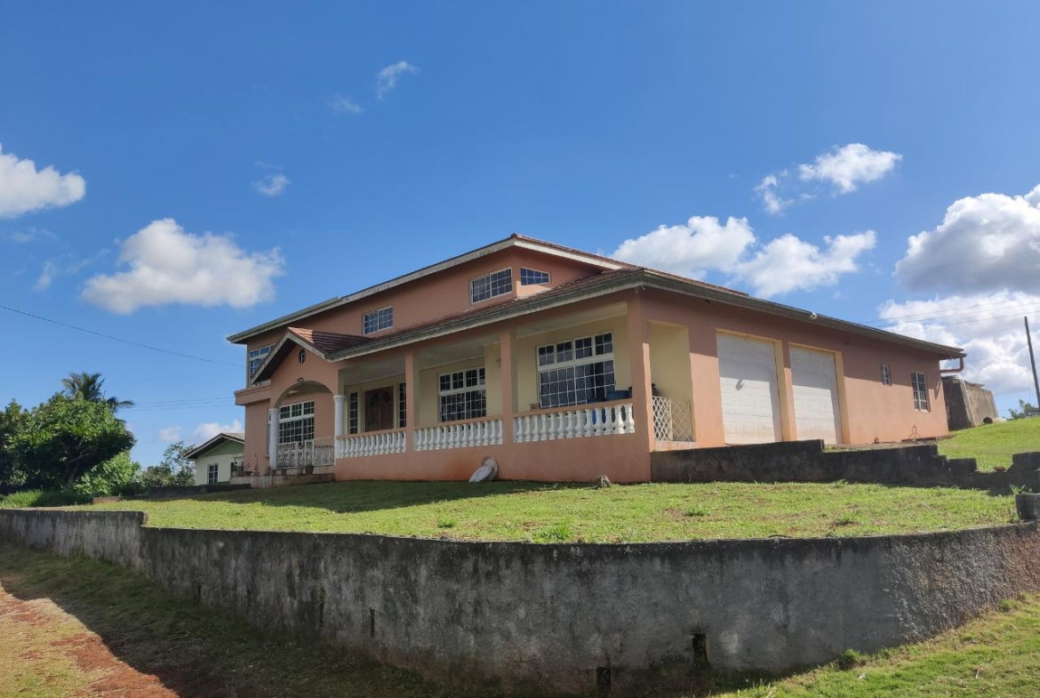 Seventh image of Knockpatrick in Knockpatrick, Manchester, Jamaica - property is For Sale