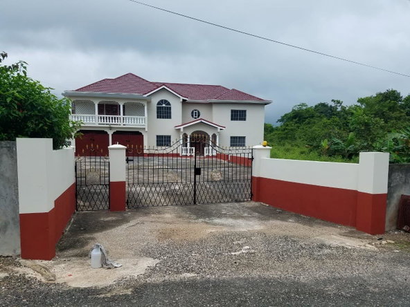 Second image of Old England in Old England, Manchester, Jamaica - property is For Sale
