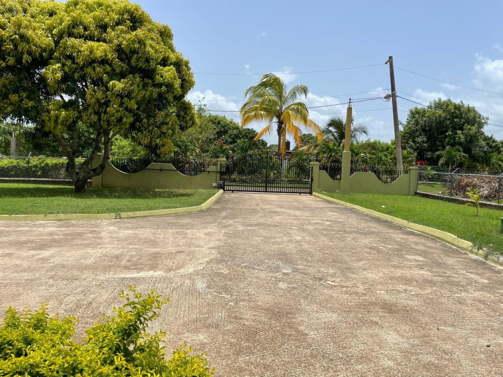 Fourth image of Pond Rd., Turners Dist. in Turners Four Paths, Clarendon, Jamaica - property is For Sale