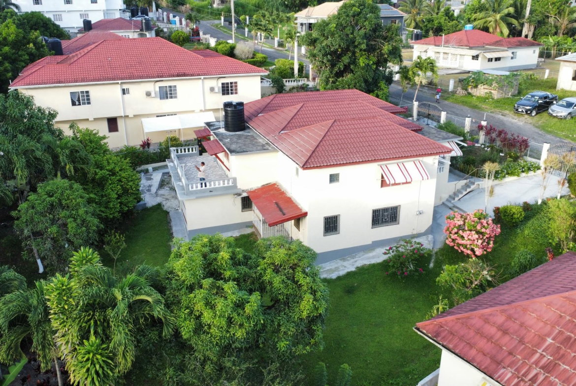 Second image of 6 Lyndale in Highgate, St. Mary, Jamaica - property is For Sale