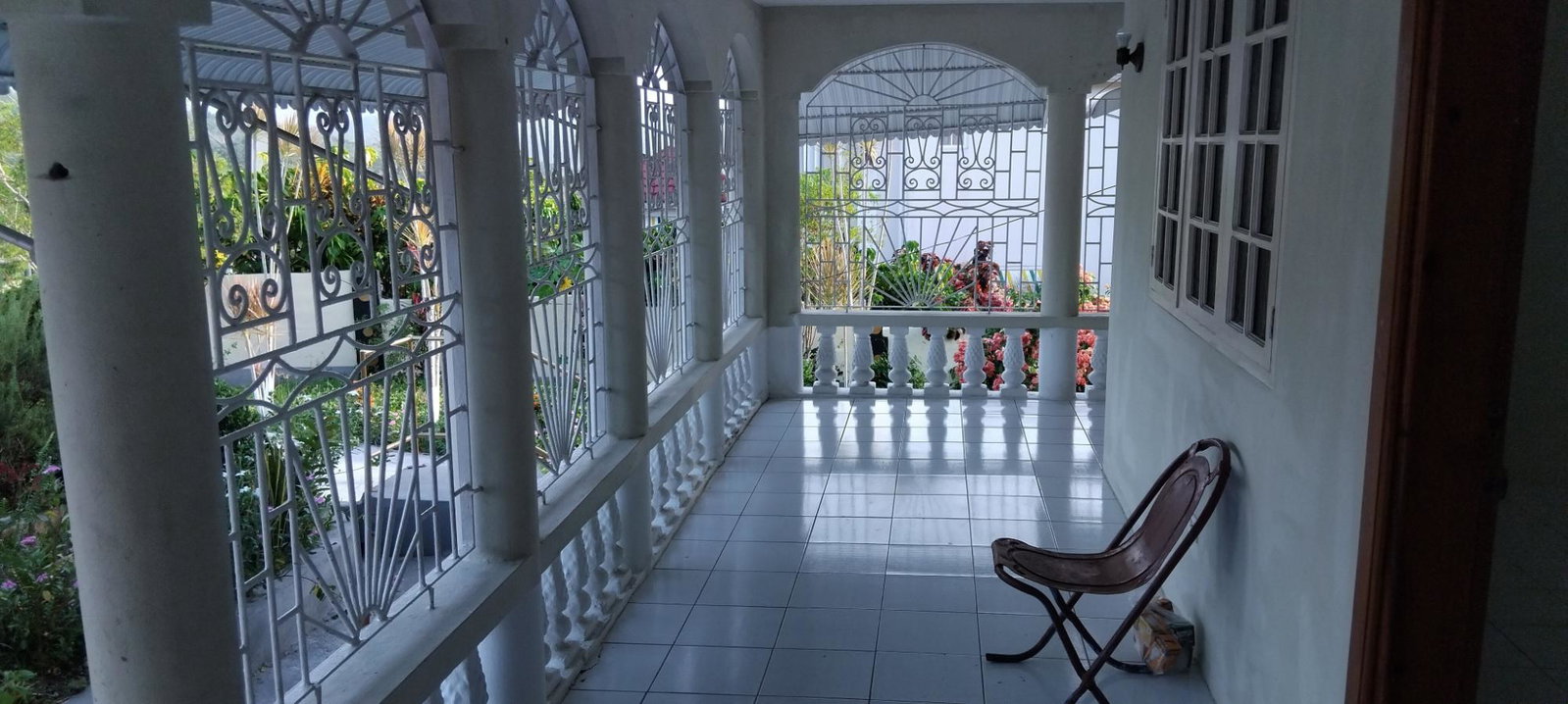 Stunning-5-Bedroom-Split-Level-Home-for-Sale-in-St.-Mary-Jamaica Tenth image of 6 Lyndale in Highgate, St. Mary, Jamaica - property is For Sale