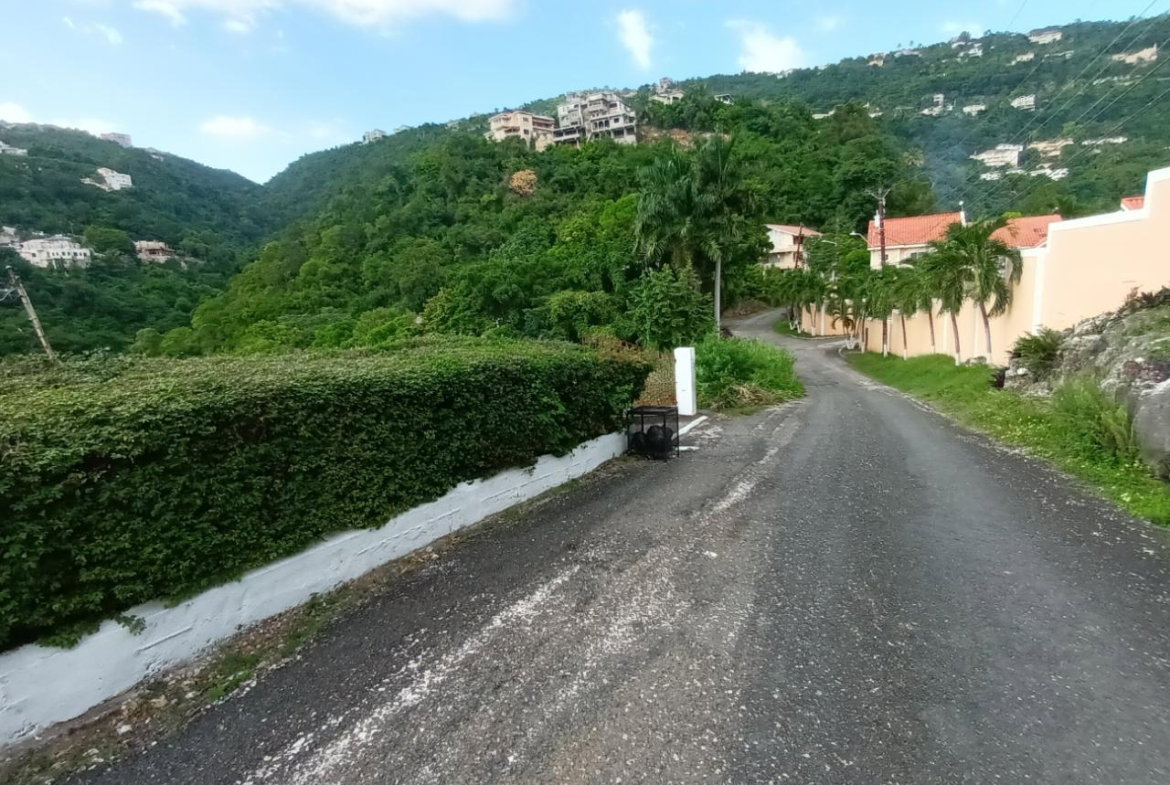 Sixteenth image of 35 West Great House Circle in CONSTANT SPRING, St. Andrew, Jamaica - property is For Sale