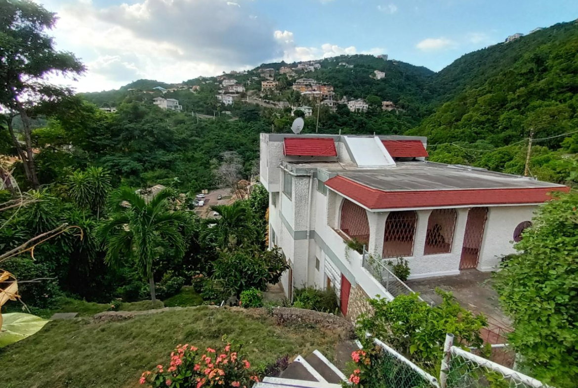 Eighteenth image of 35 West Great House Circle in CONSTANT SPRING, St. Andrew, Jamaica - property is For Sale