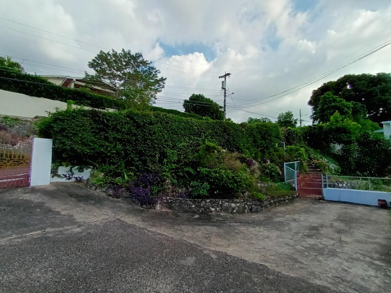 Third image of 35 West Great House Circle in CONSTANT SPRING, St. Andrew, Jamaica - property is For Sale