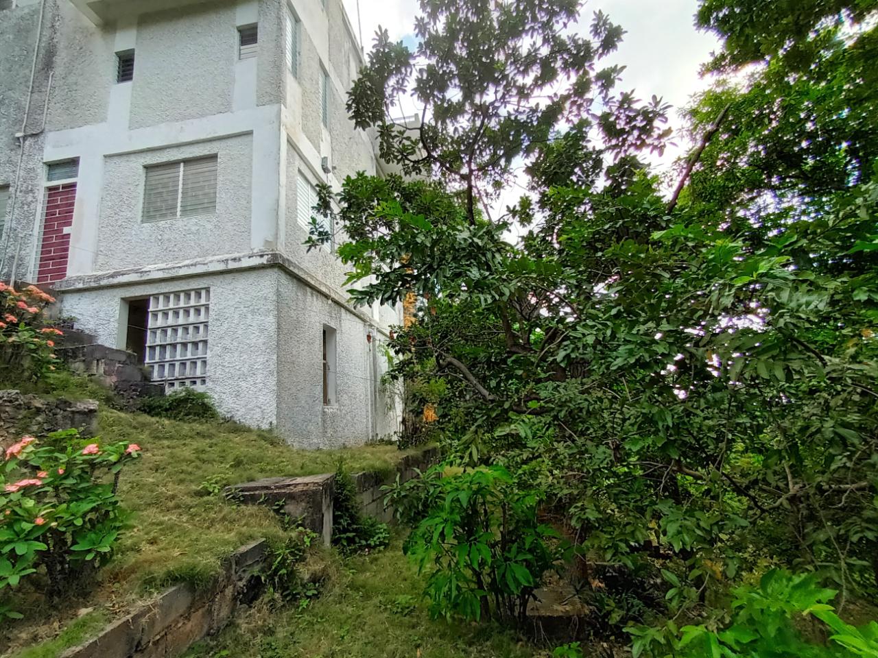 Twenty-Fifth image of 35 West Great House Circle in CONSTANT SPRING, St. Andrew, Jamaica - property is For Sale
