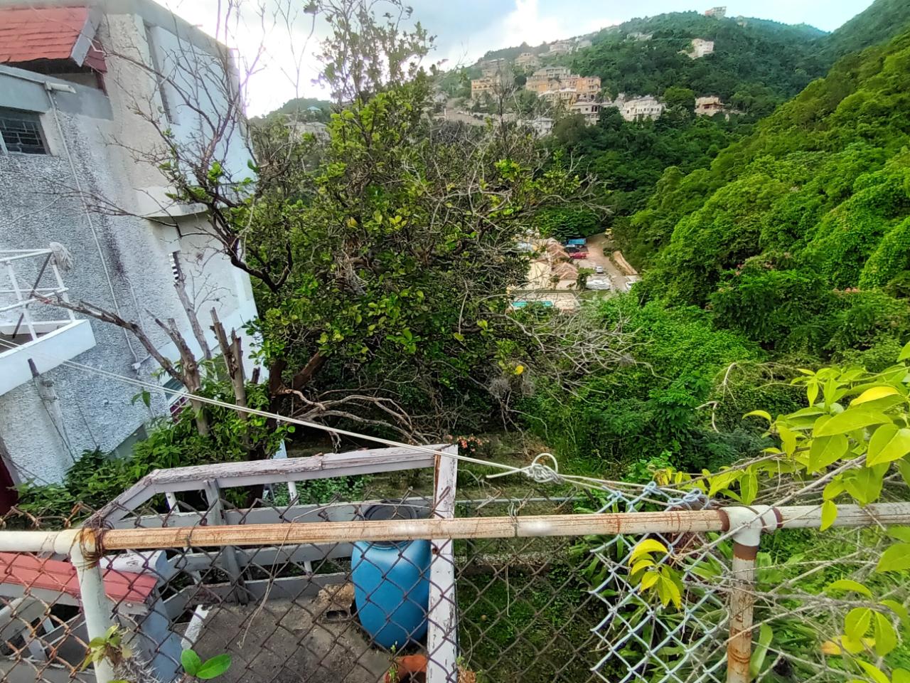 Seventh image of 35 West Great House Circle in CONSTANT SPRING, St. Andrew, Jamaica - property is For Sale