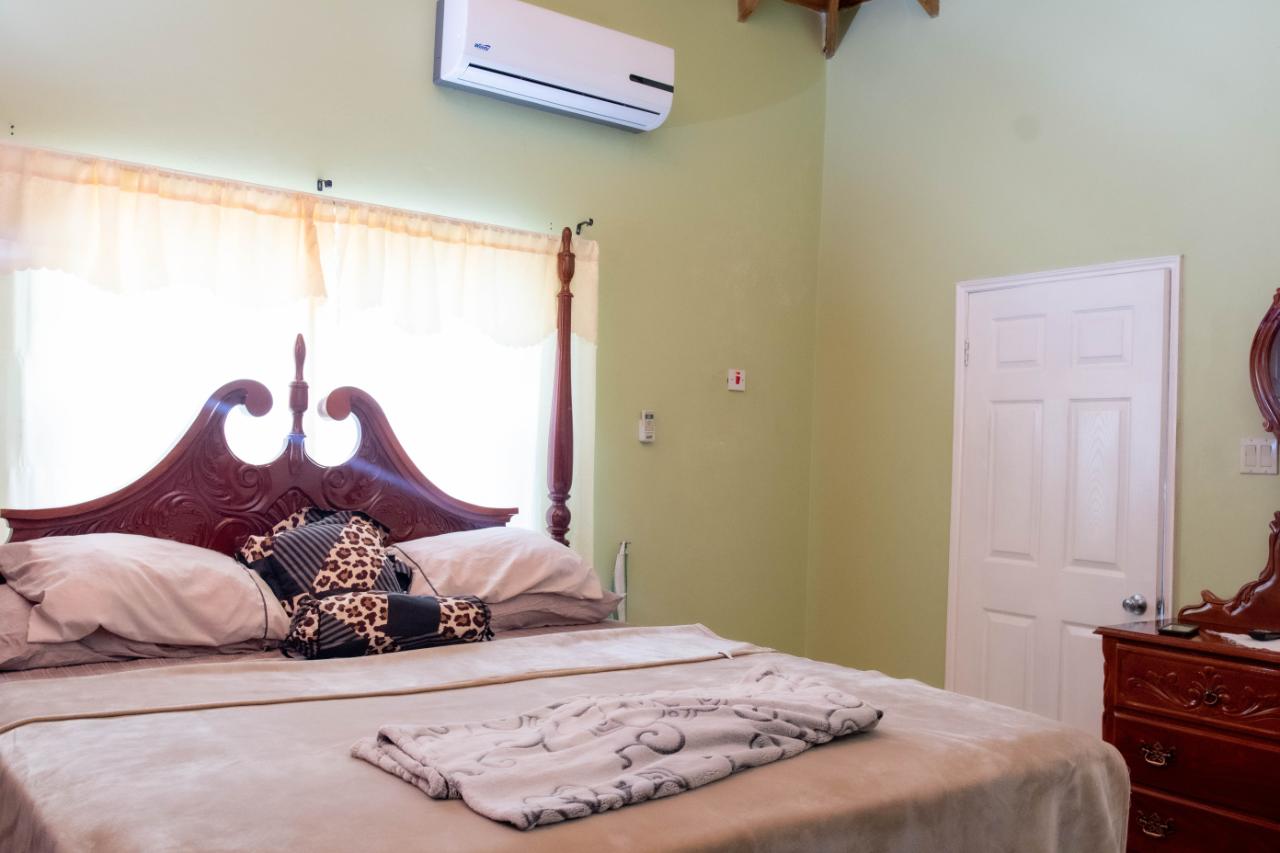 Stunning-6-Bedroom-Home-for-Sale-in-New-Harbour-Village-Jamaica Eleventh image of 538 Oyster Way, New Harbour v in Old Harbour, St. Catherine, Jamaica - property is For Sale