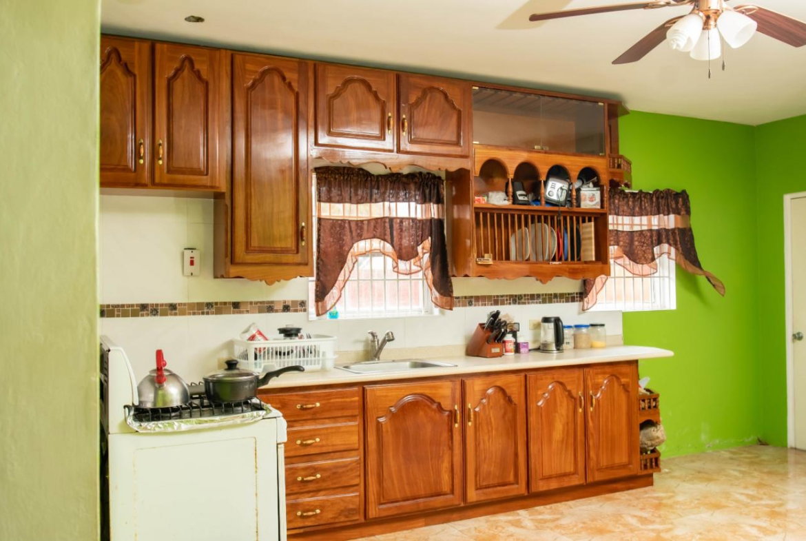 Eighth image of 538 Oyster Way, New Harbour v in Old Harbour, St. Catherine, Jamaica - property is For Sale
