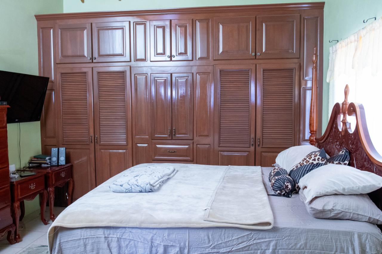 Stunning-6-Bedroom-Home-for-Sale-in-New-Harbour-Village-Jamaica Tenth image of 538 Oyster Way, New Harbour v in Old Harbour, St. Catherine, Jamaica - property is For Sale