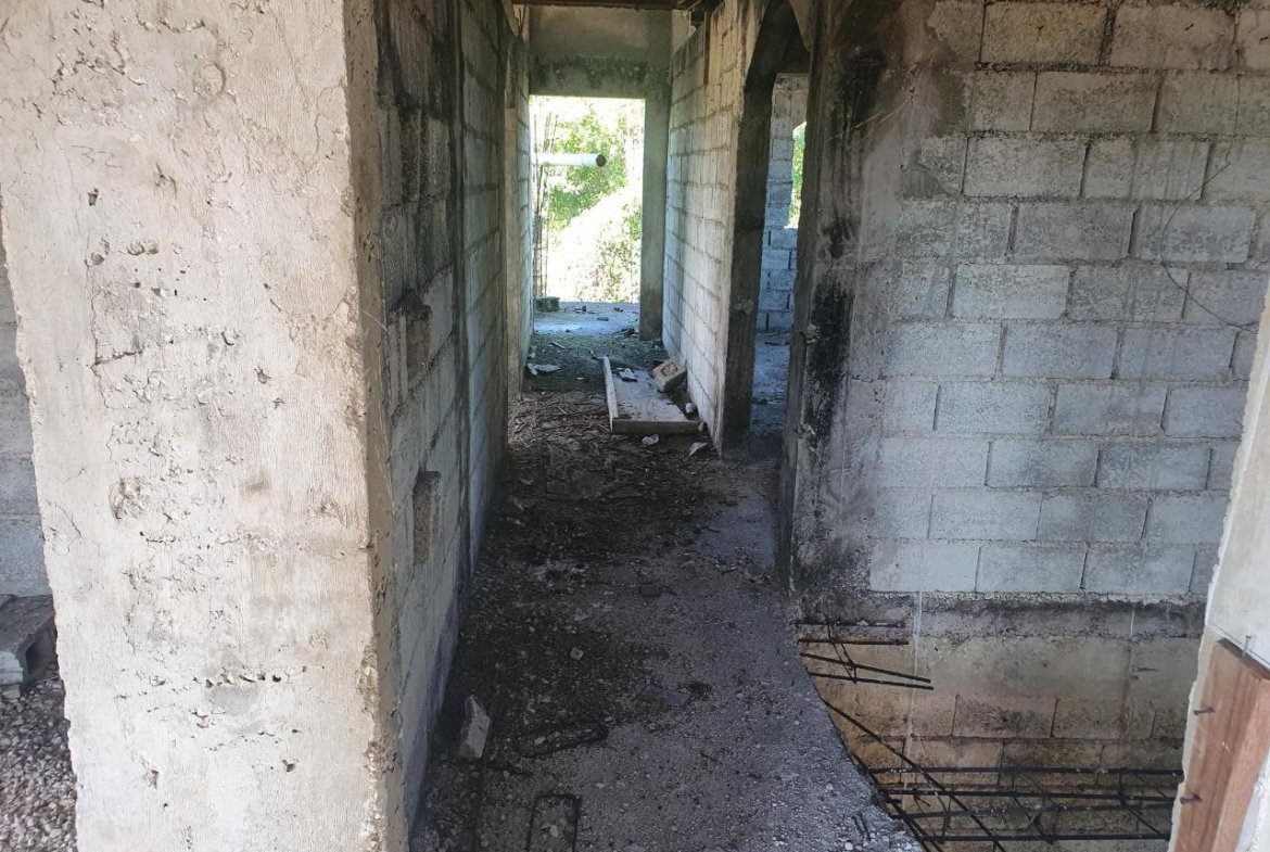 Twelfth image of Olive Boulevard in Santa Cruz, St. Elizabeth, Jamaica - property is For Sale