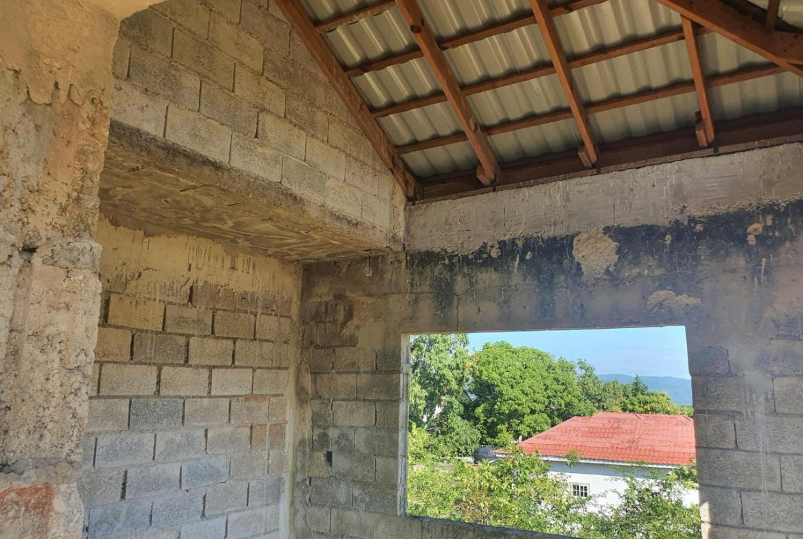 Thirteenth image of Olive Boulevard in Santa Cruz, St. Elizabeth, Jamaica - property is For Sale
