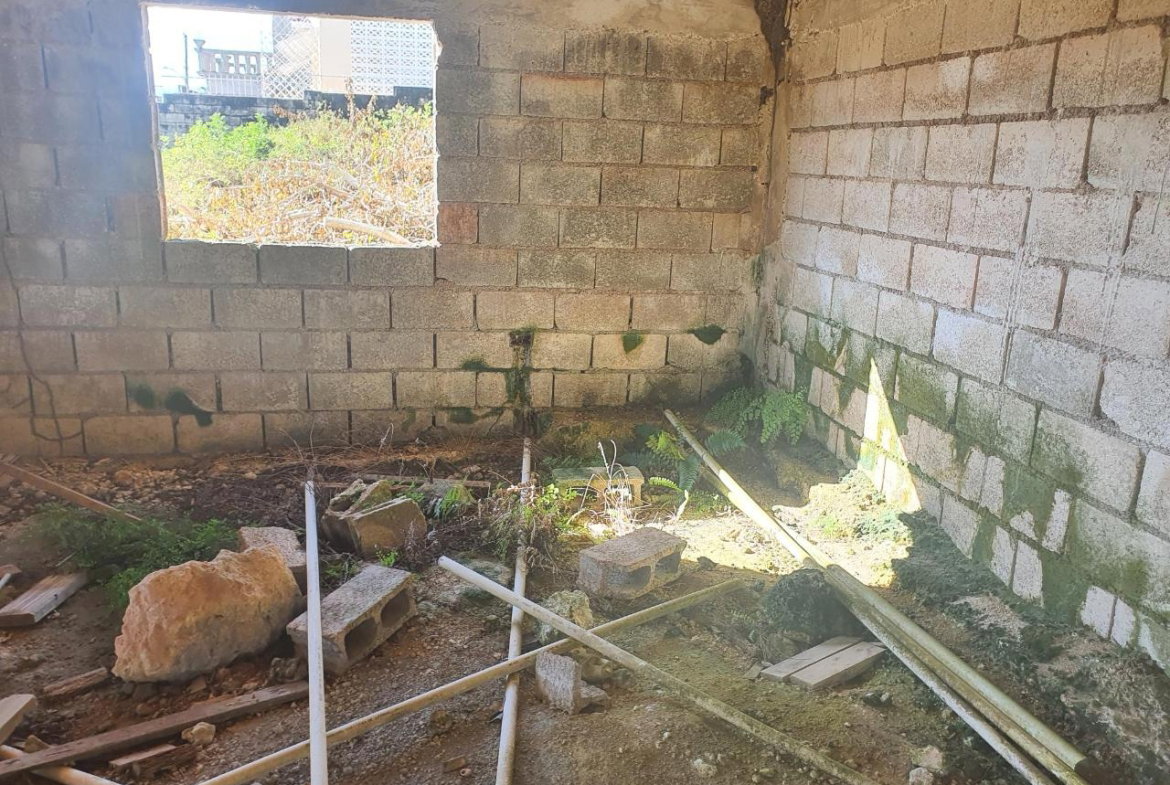 Fourteenth image of Olive Boulevard in Santa Cruz, St. Elizabeth, Jamaica - property is For Sale