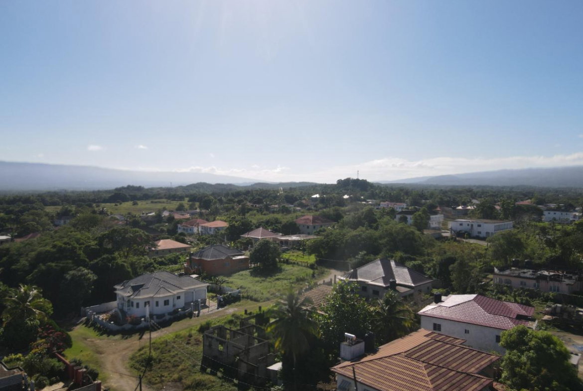 Sixth image of Olive Boulevard in Santa Cruz, St. Elizabeth, Jamaica - property is For Sale