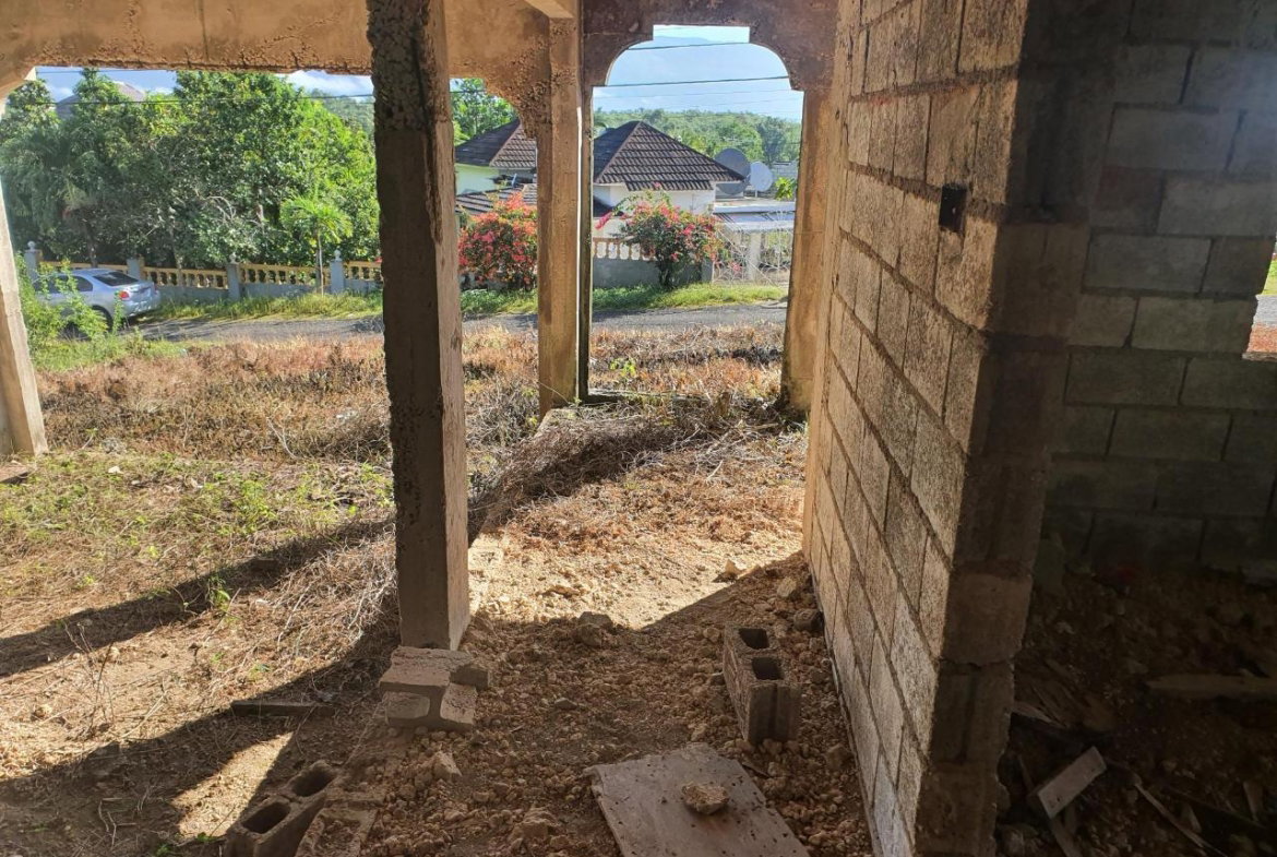 Ninth image of Olive Boulevard in Santa Cruz, St. Elizabeth, Jamaica - property is For Sale