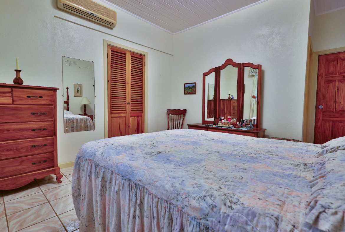 Sixteenth image of Dolphin Bay in Port Antonio, Portland, Jamaica - property is For Sale