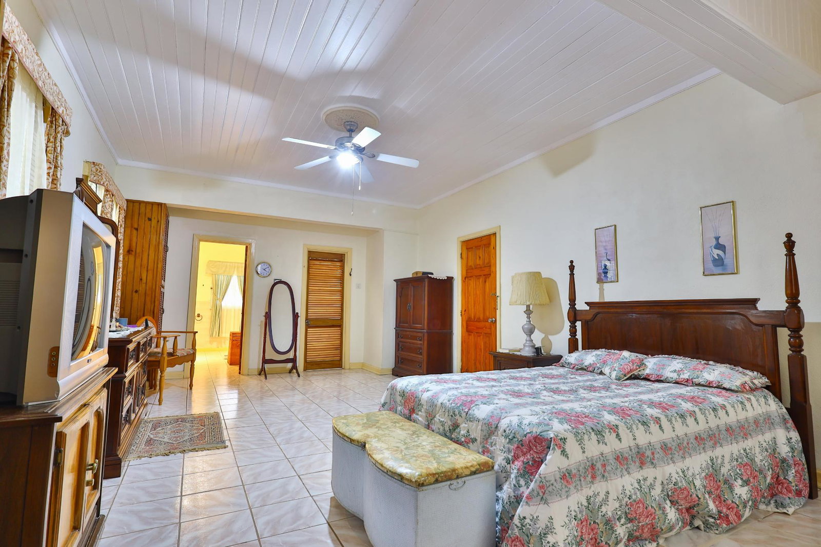 Twenty-Fourth image of Dolphin Bay in Port Antonio, Portland, Jamaica - property is For Sale