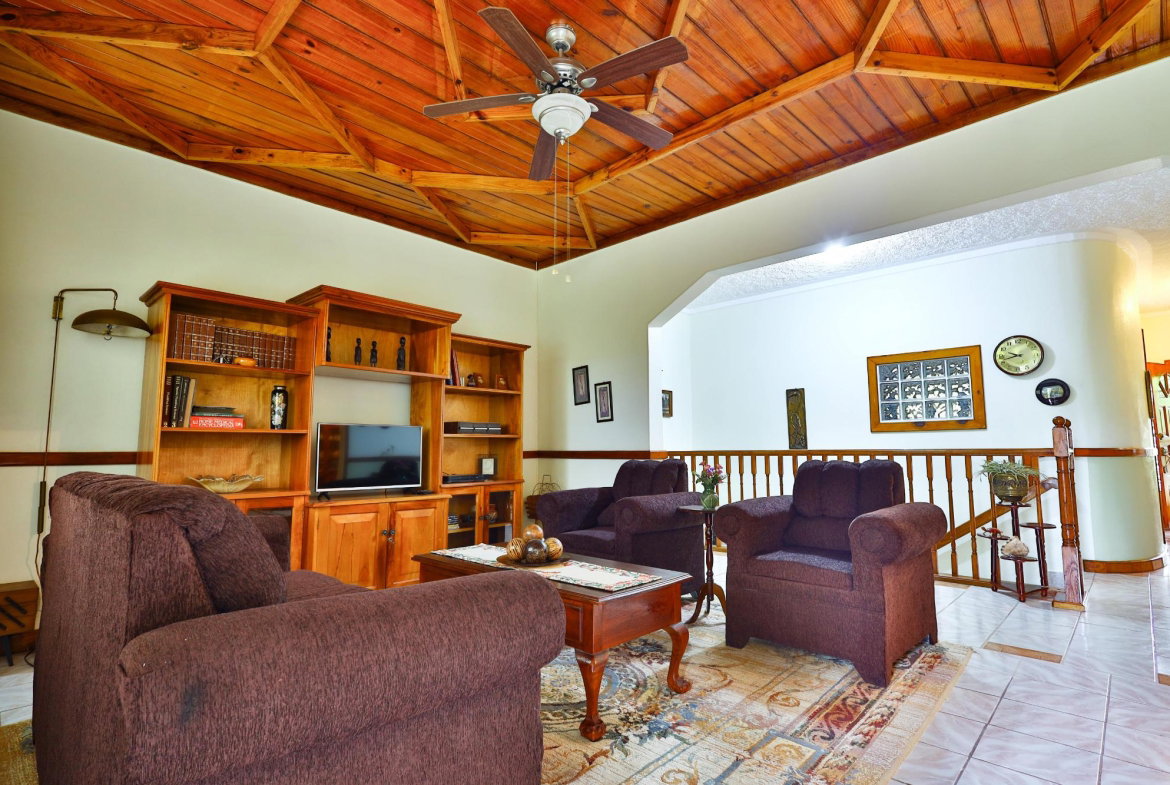 Twenty-Sixth image of Dolphin Bay in Port Antonio, Portland, Jamaica - property is For Sale