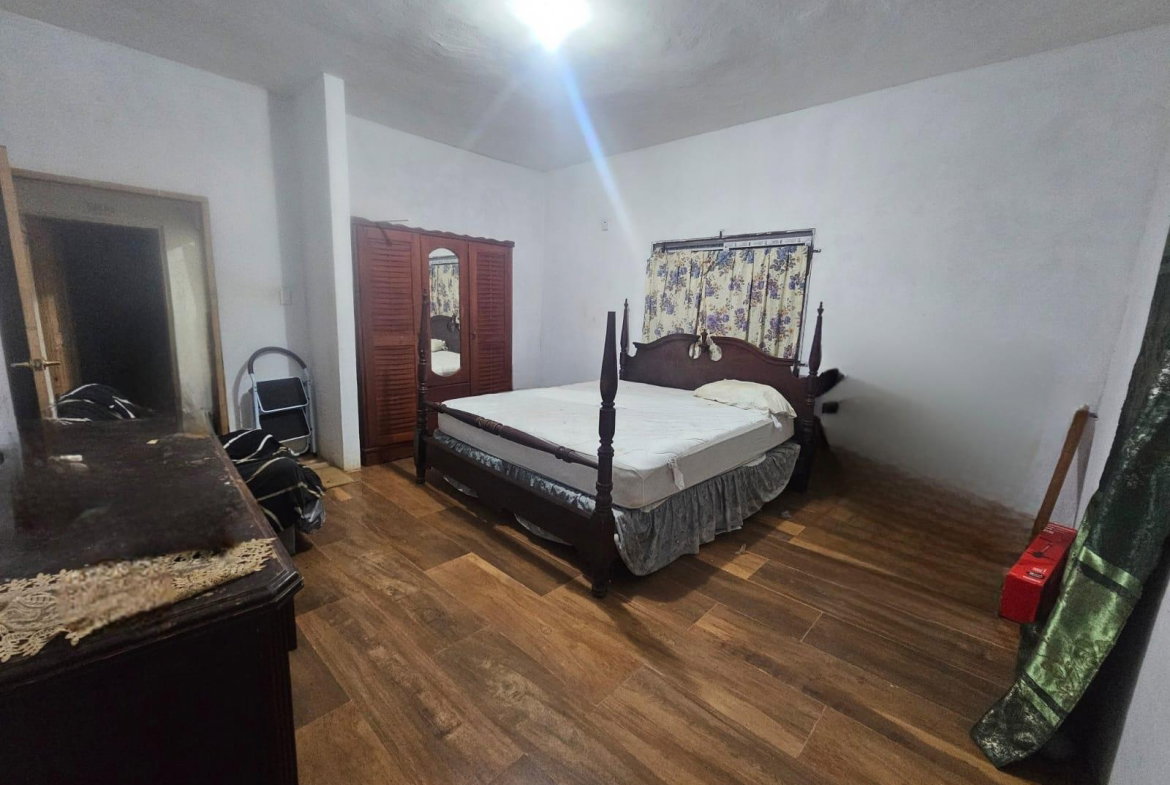 Seventh image of Spicy Grove in Spanish Town, St. Catherine, Jamaica - property is For Sale