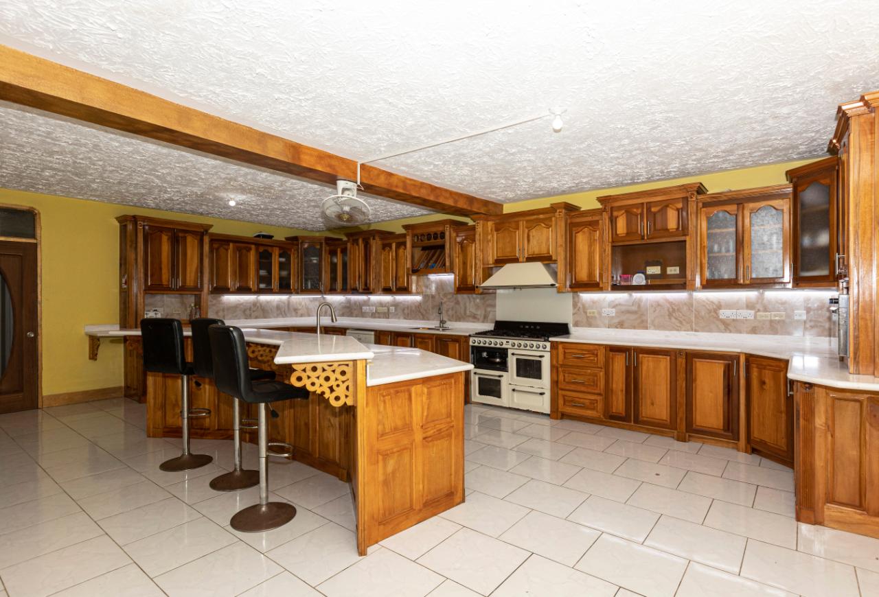 Stunning-6-Bedroom-Home-for-Sale-in-St.-Mary-Jamaica Seventh image of 67- Gibraltar Estate in Oracabessa, St. Mary, Jamaica - property is For Sale