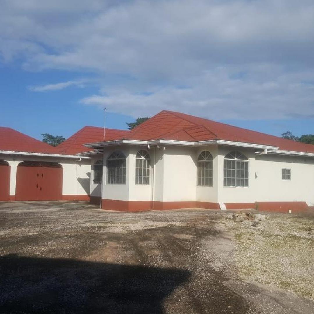 Thirteenth image of Old England in Old England, Manchester, Jamaica - property is For Sale