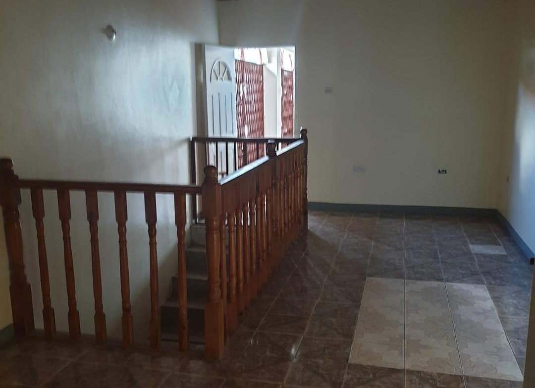 Third image of Old England in Old England, Manchester, Jamaica - property is For Sale