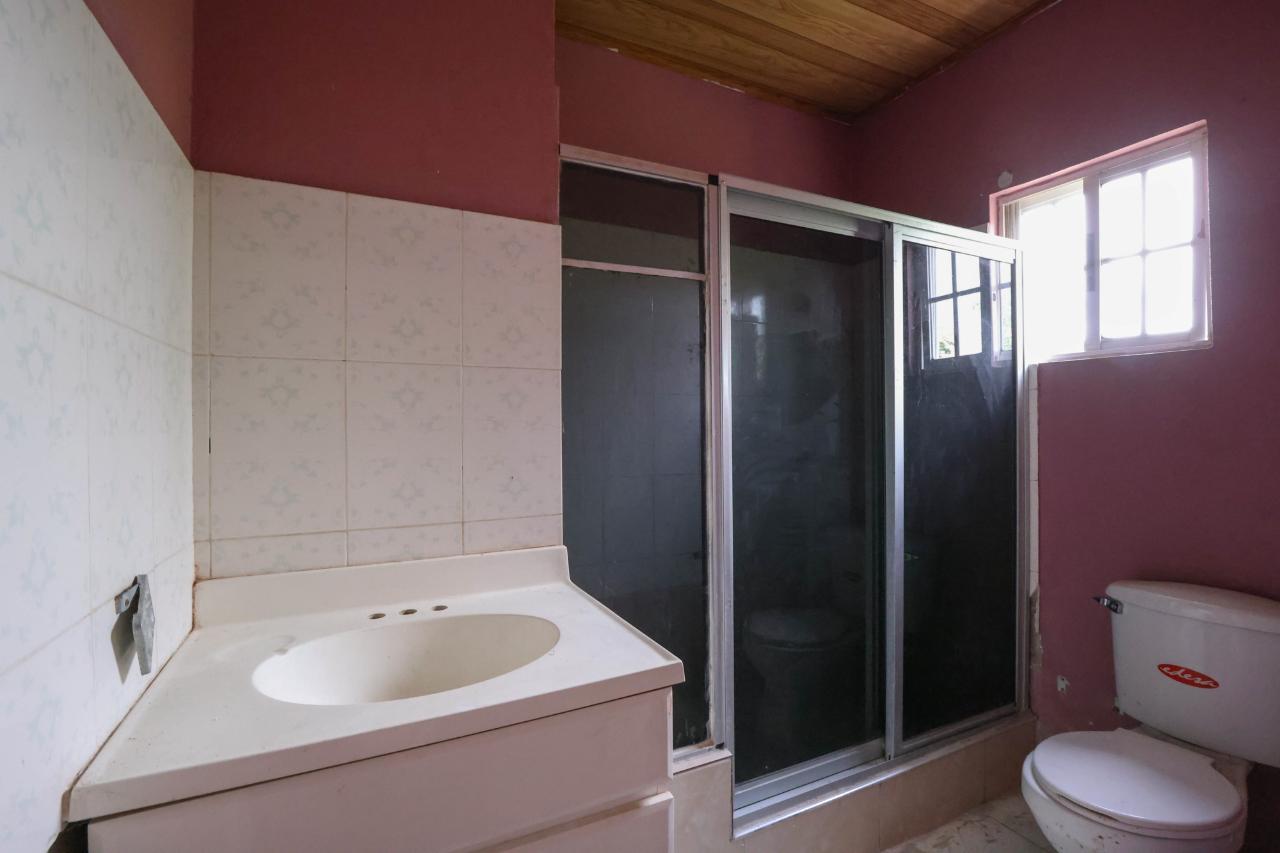 Sixteenth image of 708 Claremont Blvd in Old Harbour, St. Catherine, Jamaica - property is For Sale