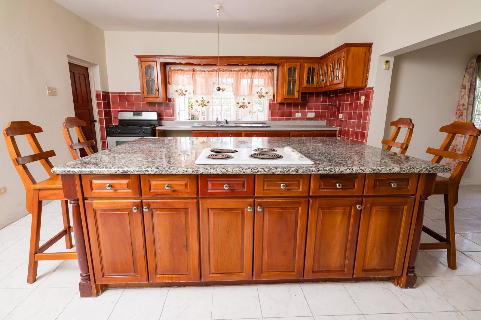 Eleventh image of 731 Calabash Drive, Cardiff h in Runaway Bay, St. Ann, Jamaica - property is For Sale