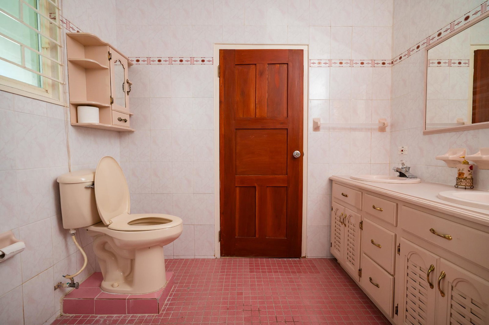 Nineteenth image of 731 Calabash Drive, Cardiff h in Runaway Bay, St. Ann, Jamaica - property is For Sale