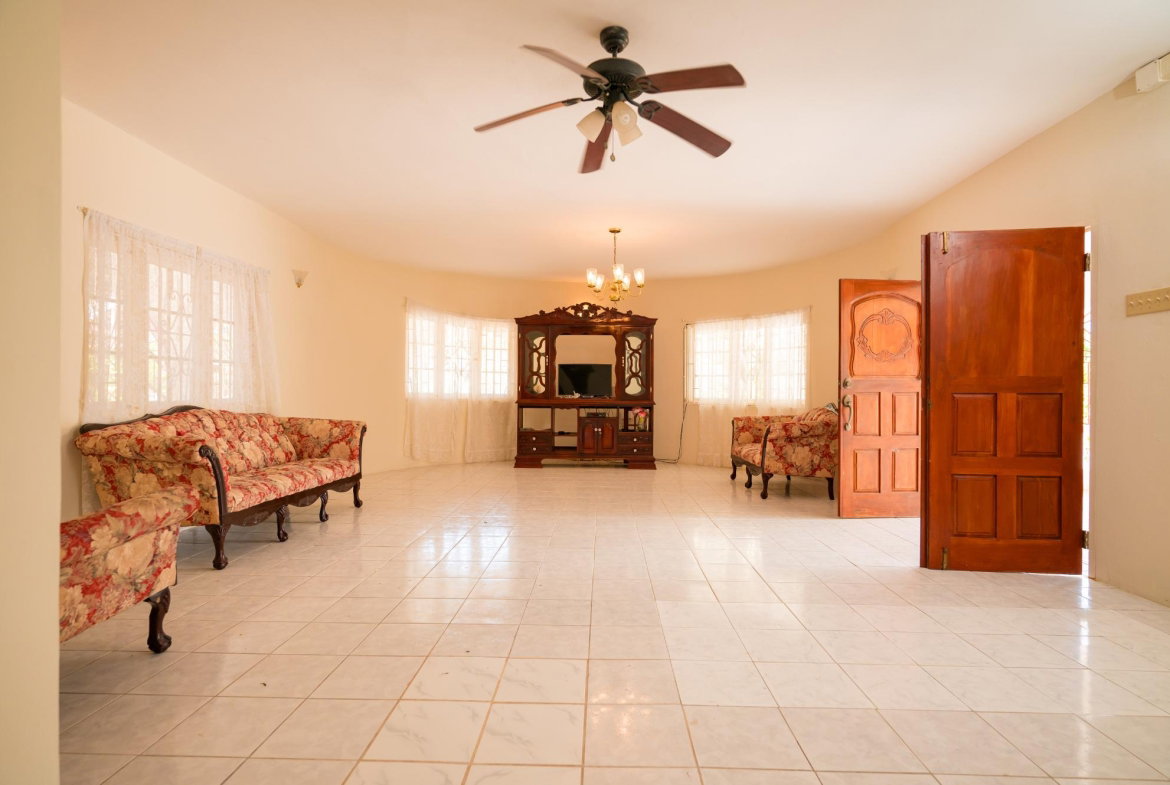 Tenth image of 731 Calabash Drive, Cardiff h in Runaway Bay, St. Ann, Jamaica - property is For Sale