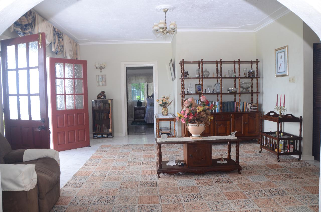 Eighteenth image of Pompano Bay in Tower Isle, St. Mary, Jamaica - property is For Sale