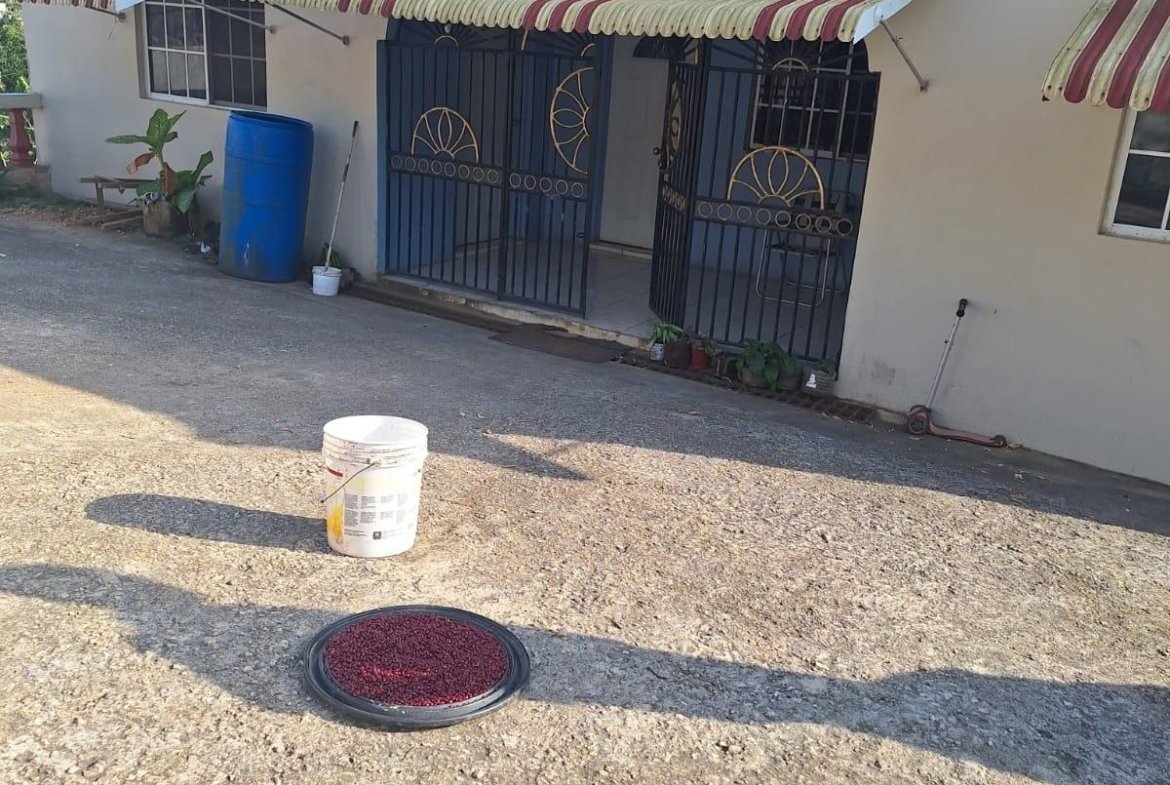 First image of Dobson Run Coleyville, Manchester in Coleyville, Manchester, Jamaica - property is For Sale